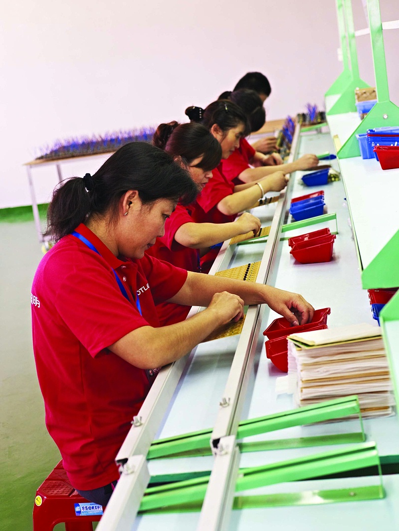 ���εƾ߼���,�ƾߴ���,�ǹ�����999С����ˮ����Ϸ