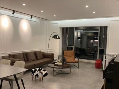 �����ε��Լ������ã� ���Ǽ��˺���